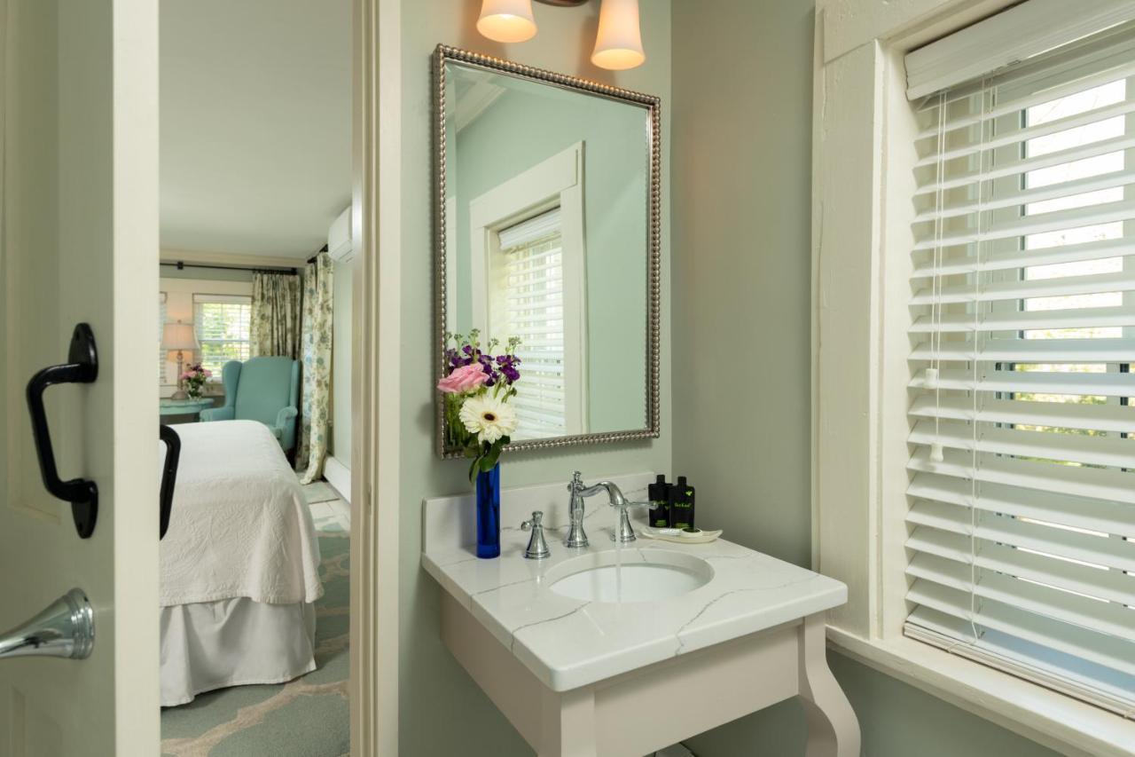 The Inn At Yarmouth Port Luaran gambar